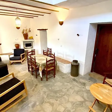 Sumptuous In With Private Pool